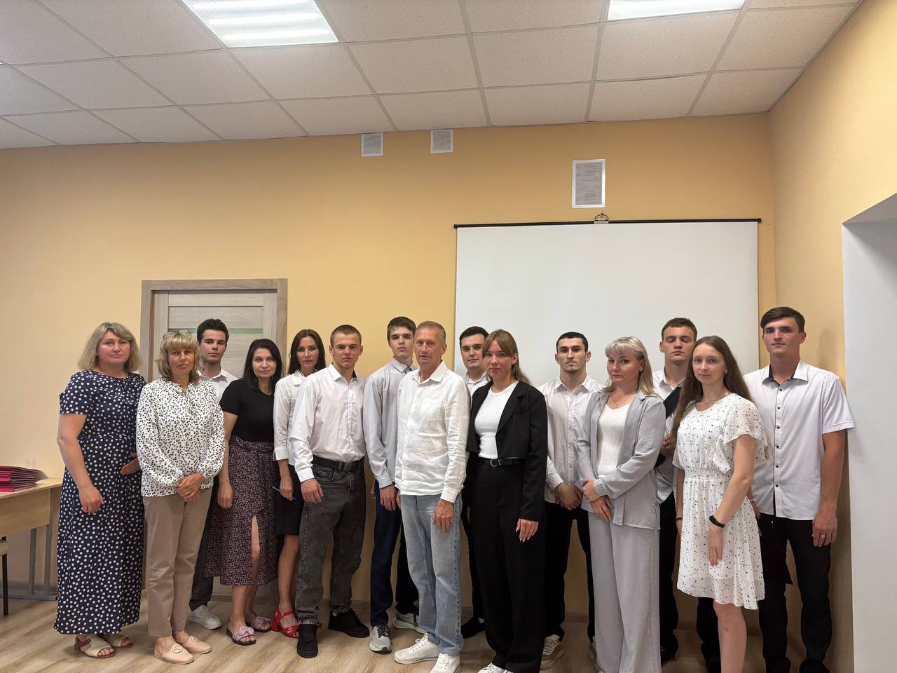 Работники учреждений спорта Саратовской области получили губернаторскую премию